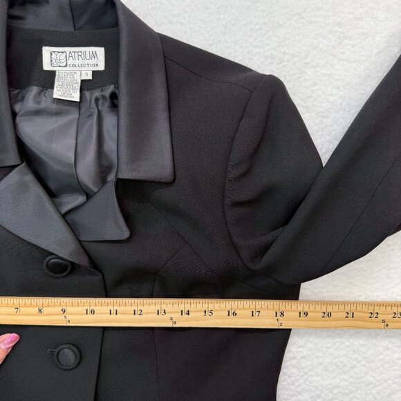 VTG Y2K Atrium 2 Piece Black Skirt Suit Satin Collar Career Whimsigoth Size 8 - Picture 12 of 16
